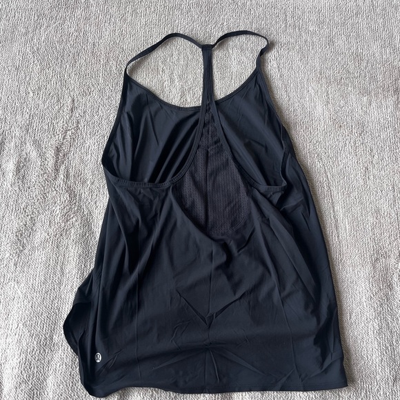 Lululemon Delicate Day Tank Black Lace Back Yoga Barre Workout Top Size 4 - Picture 5 of 6